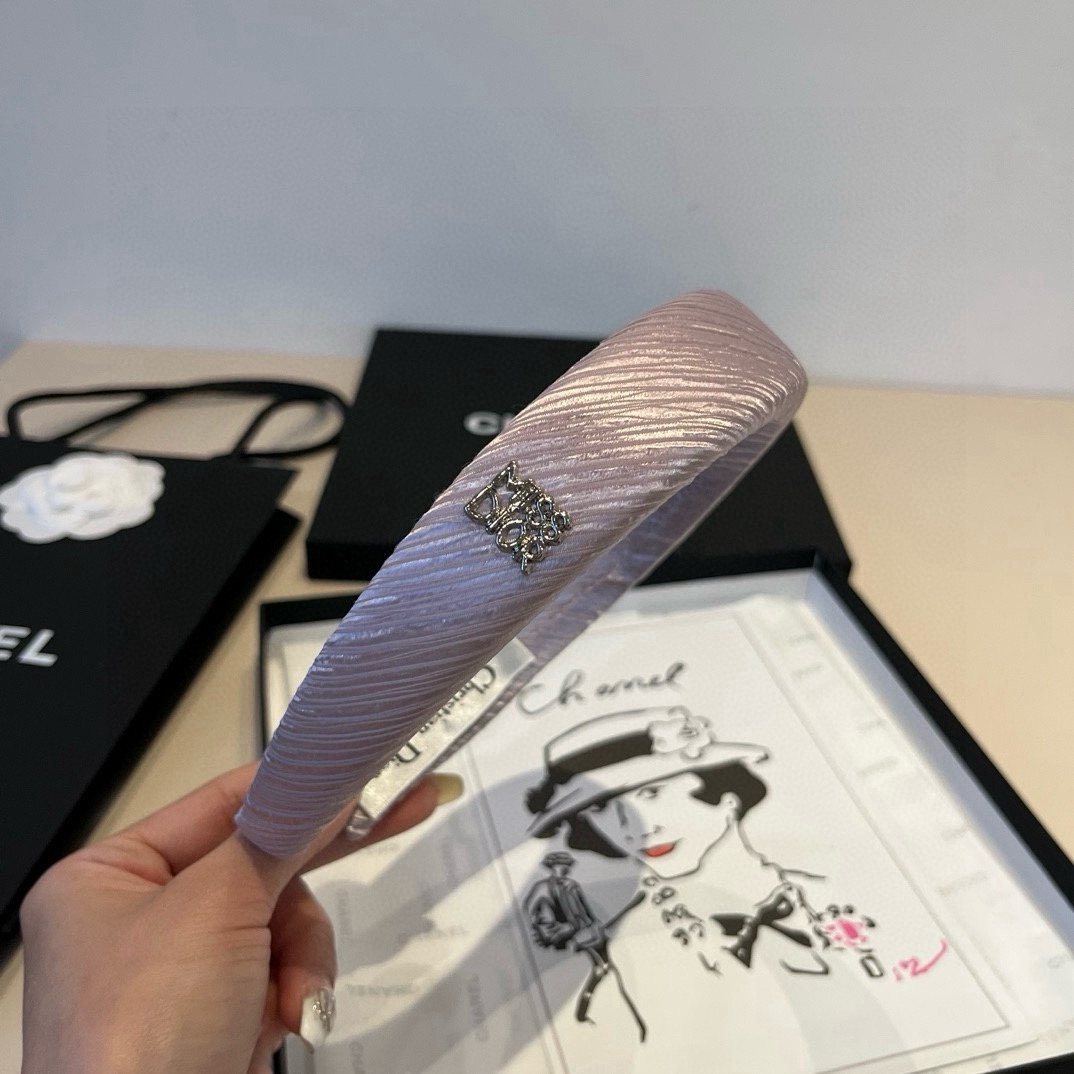 🆕
Dior迪奥新款发箍
