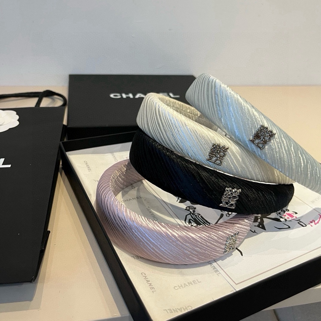 🆕
Dior迪奥新款发箍
