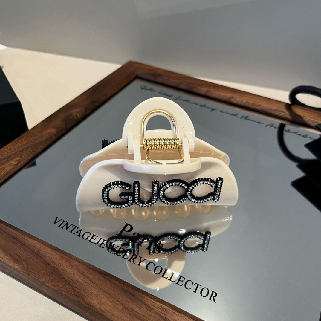 🆕

Gucci古奇新款发夹