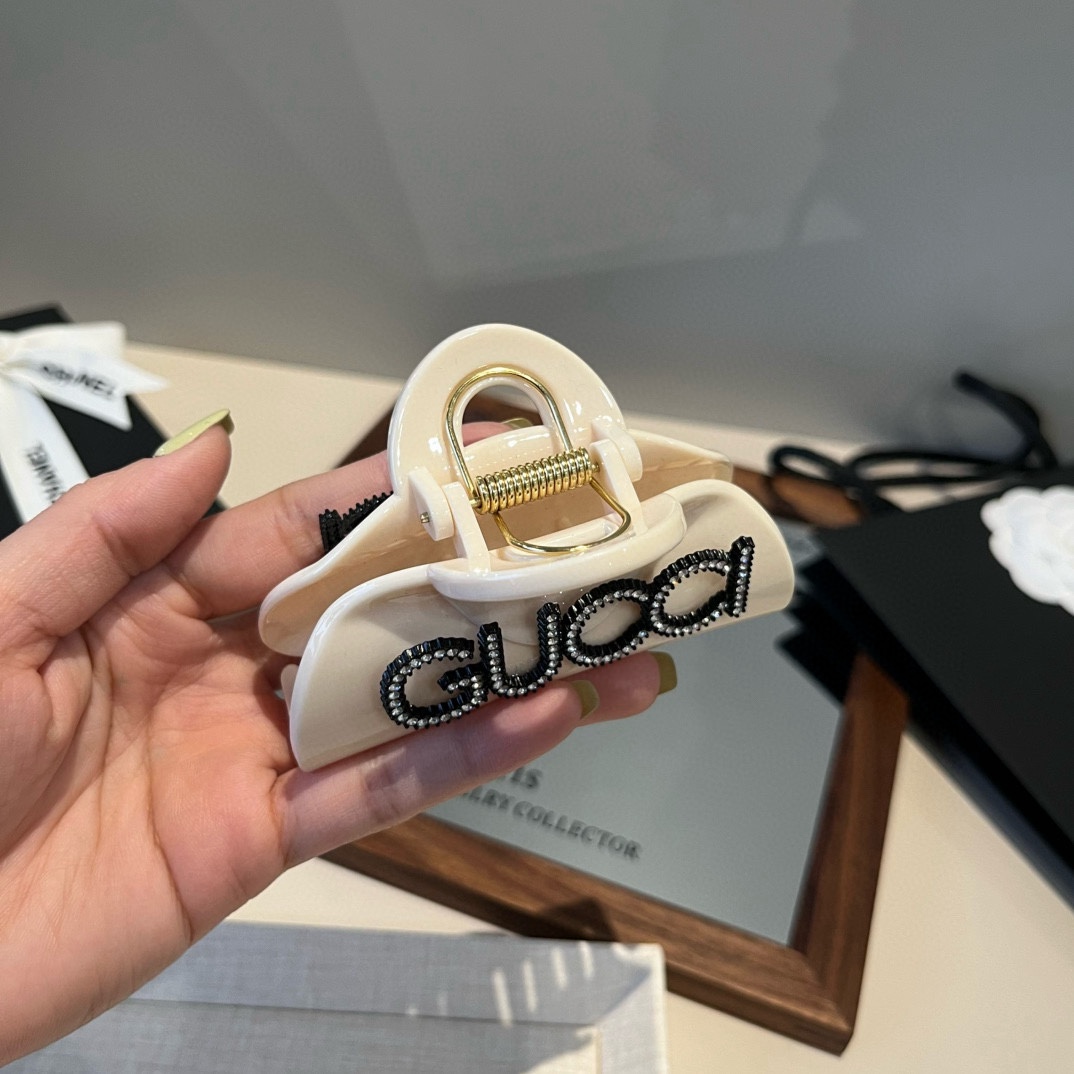 🆕

Gucci古奇新款发夹
