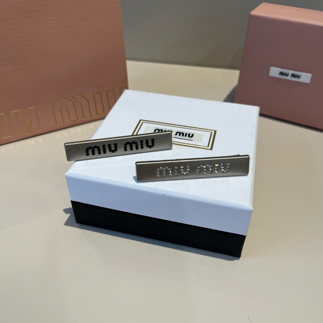 NO:368952,(Single) Miumiu Miu new hairpin hairpin, hairpin, miumiu, hairpins19860909（单个） miumiu缪缪新款发夹发夹,发夹,miumiu,hairpins,accessory