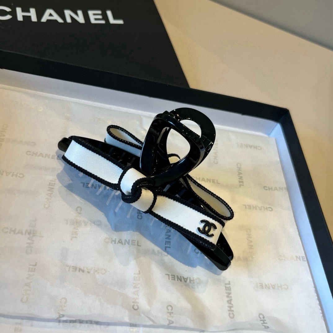 🆕

Chanel香奈儿发夹