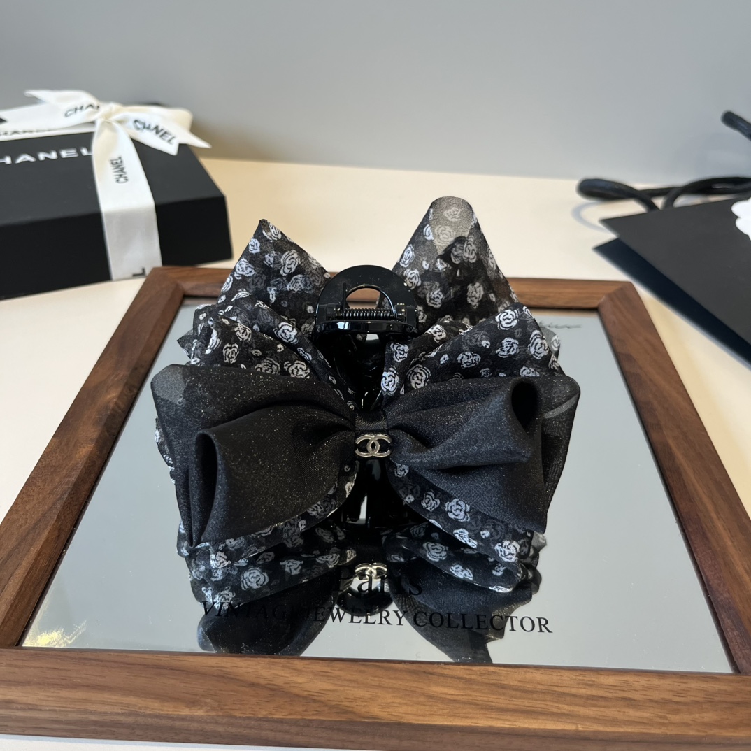 NO:368960,Chanel Chanel new hairpin hairpin, hairpin, chanel, chanel, hairpin19860909Chanel香奈儿新款发夹发夹,发夹,chanel,chanel,hairpins,accessory