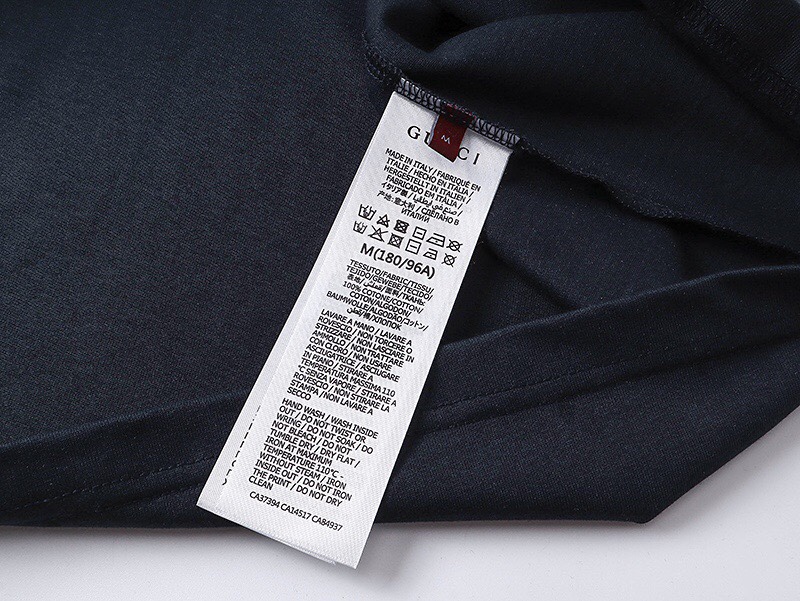 古驰/Gucci 夏季新品 限定灵蛇字母印花圆领短袖T恤 海军蓝/白色-Chinese UA Cheap High Quatity Brand Clothes Bags handbags Sneakers wholesale wholesaler seller from China Factory suppliers Fashion Clothing Shoes best Quality Beautiful Price 古驰/Gucci 夏季新品 限定灵蛇字母印花圆领短袖T恤 海军蓝/白色