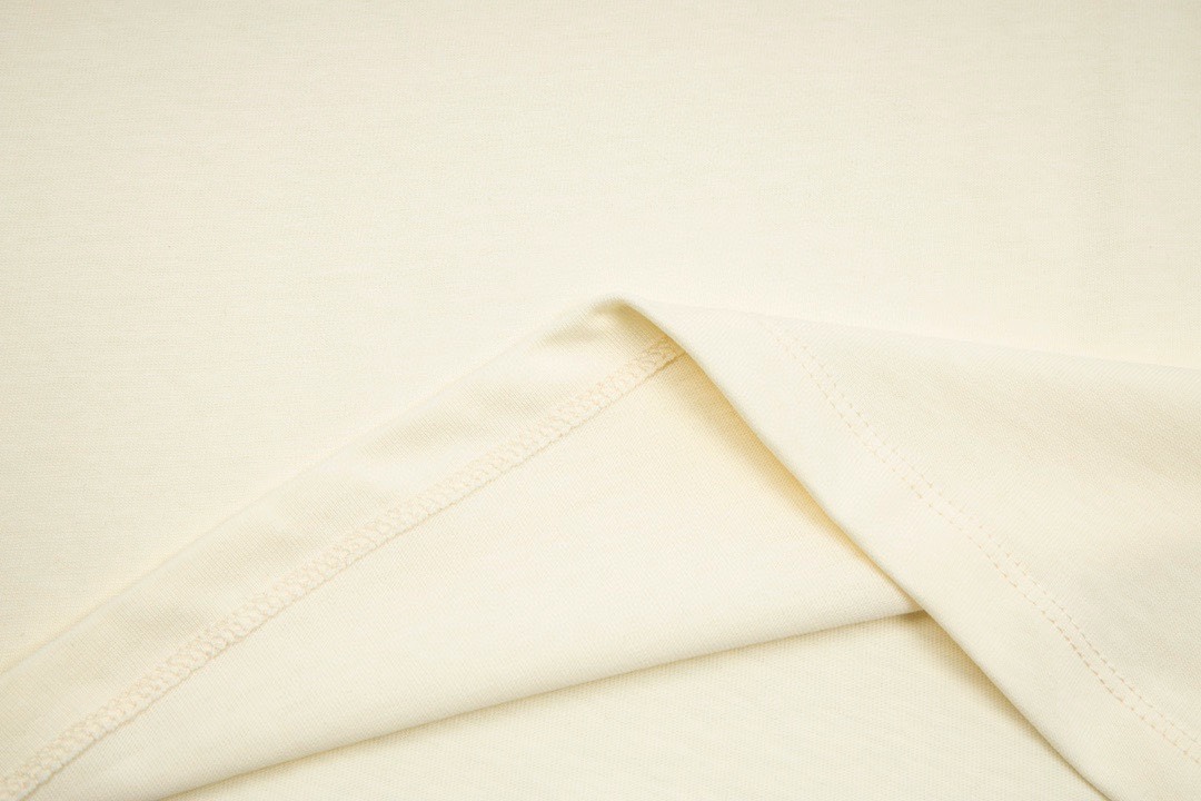 罗意威/Loewe 夏季新款 皮标口袋logo圆领短袖T恤 黑色/杏色