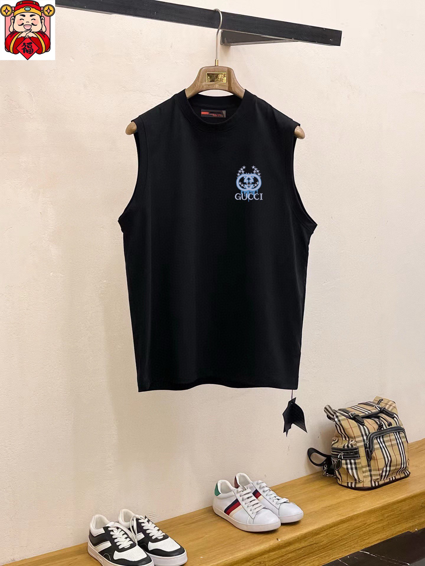 Gucci 品牌【GUCCI 古奇】2025夏季新品背心T袖 简约款式 任何人都可以轻松驾驶 进口定制丝光棉面料 手软舒适有型 吸汗透气