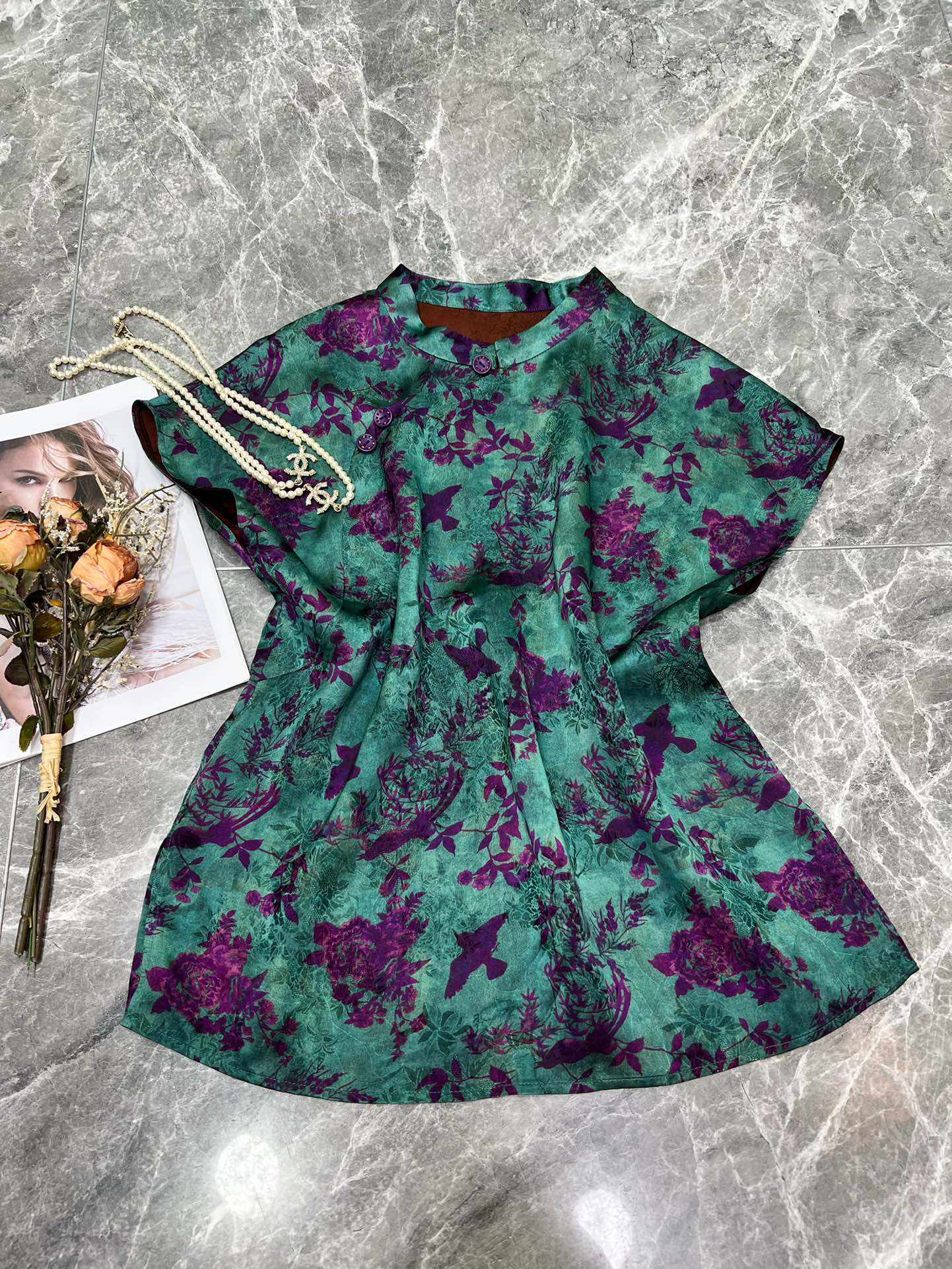 High-Quality Women’s Clothes and Fragrance: Supporting Exchange with Elegant Silk Rosary Packaging - 图片 6