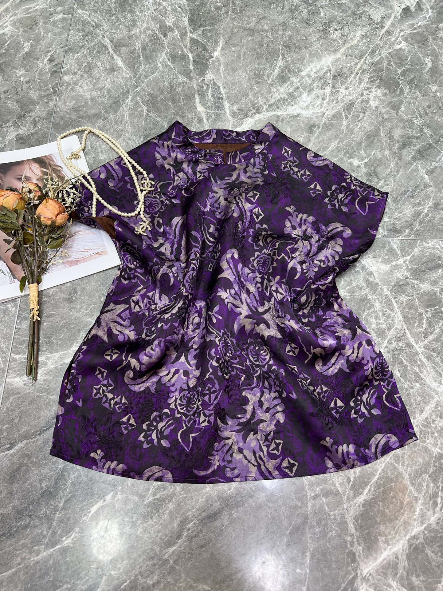 Luxury European Fashion: High-Quality Clothes, Fragrance, and Support for Exchange - 图片 2