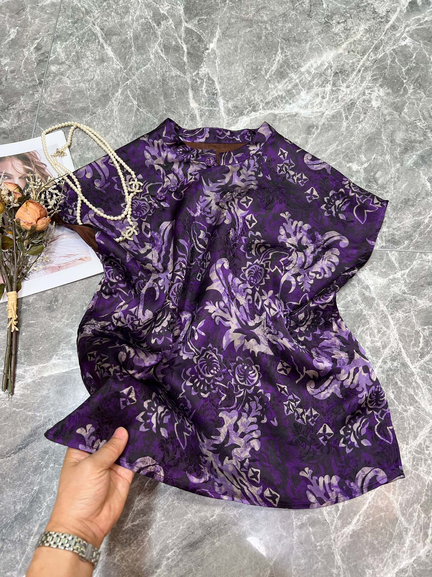 Luxury European Fashion: High-Quality Clothes, Fragrance, and Support for Exchange - 图片 5
