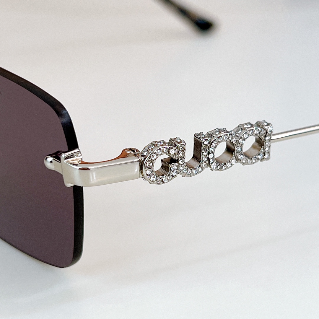  GUCCI
MODEL：GG1808S
SIZE：63口18-140
🔝🔝