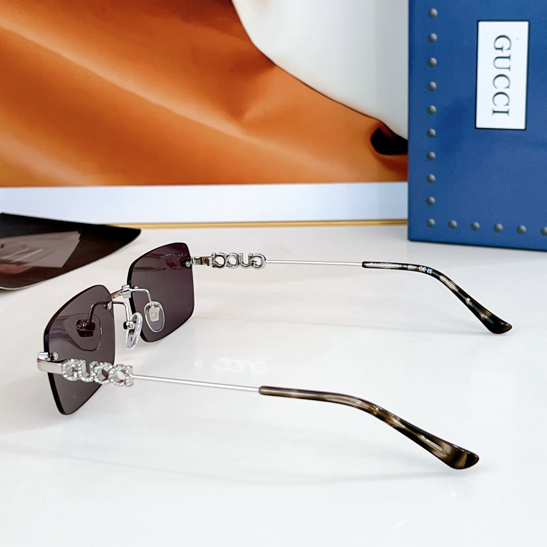  GUCCI
MODEL：GG1808S
SIZE：63口18-140
🔝🔝