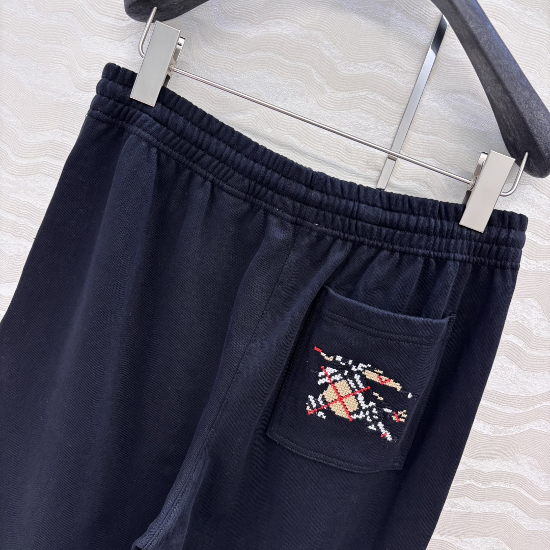 独家首发❤️爆单推荐！B家休闲穿搭！时髦风气质单品！十字绣工艺刺绣战马时髦休闲裤！可甜可盐气质减龄少女风