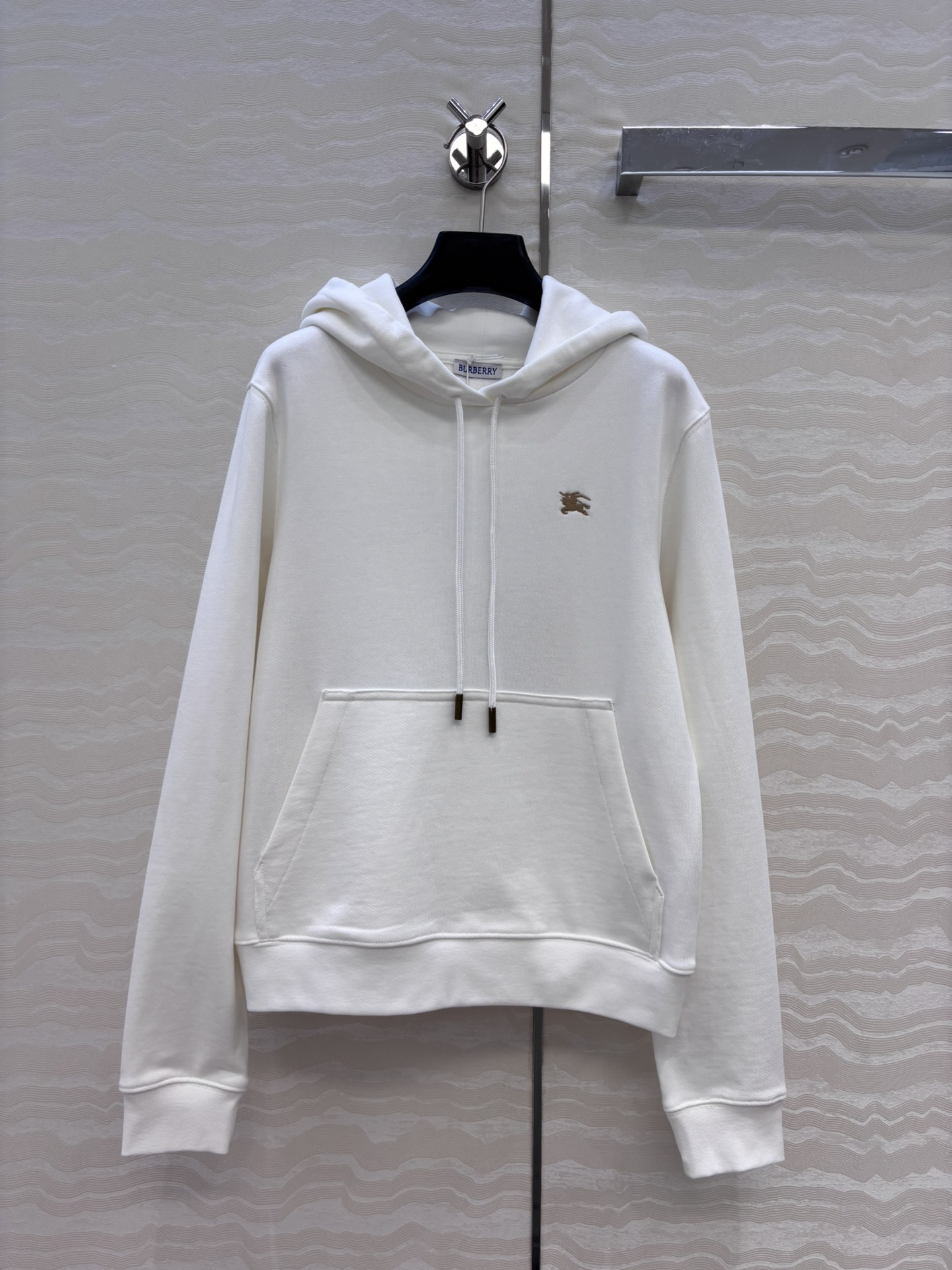Fashionable Woman’s Suit with Wrapper: Cross-Embroidered Horse-Tiggered Vest – High-Quality Cotton Clothing - 图片 1