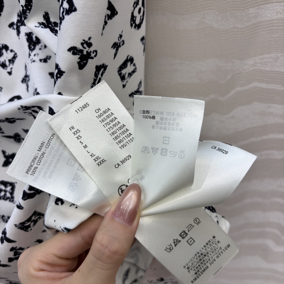 Fashionable Women’s Suit: P437 One-Size-Fits-All with MONOGRAM Stamp T-shirt – Classic, Cozy, Recommended! - 图片 8