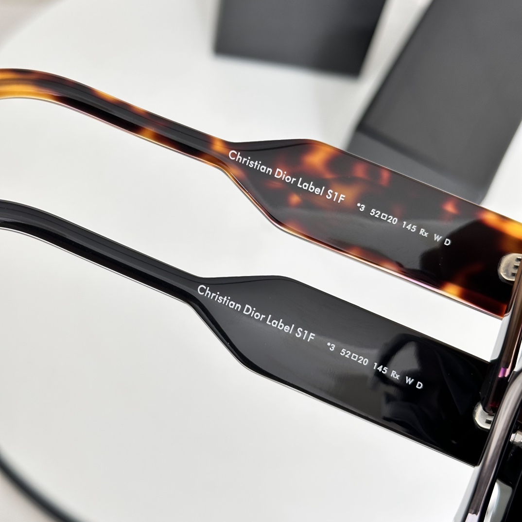  ‼️DIO*
MODEL：Dior Label S1F
SIZE：52口20-145