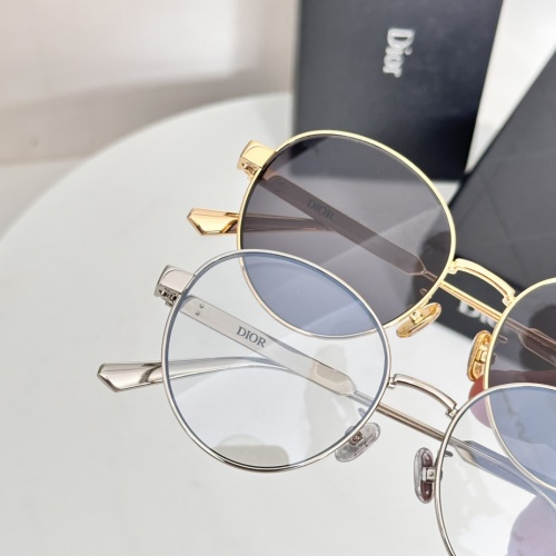 Dior Cannage R4U Sunglasses - Stylish Round Frame, Comfortable Fit, UV Protection 1 Dior Cannage R4U Sunglasses - Stylish Round Frame, Comfortable Fit, UV Protection
