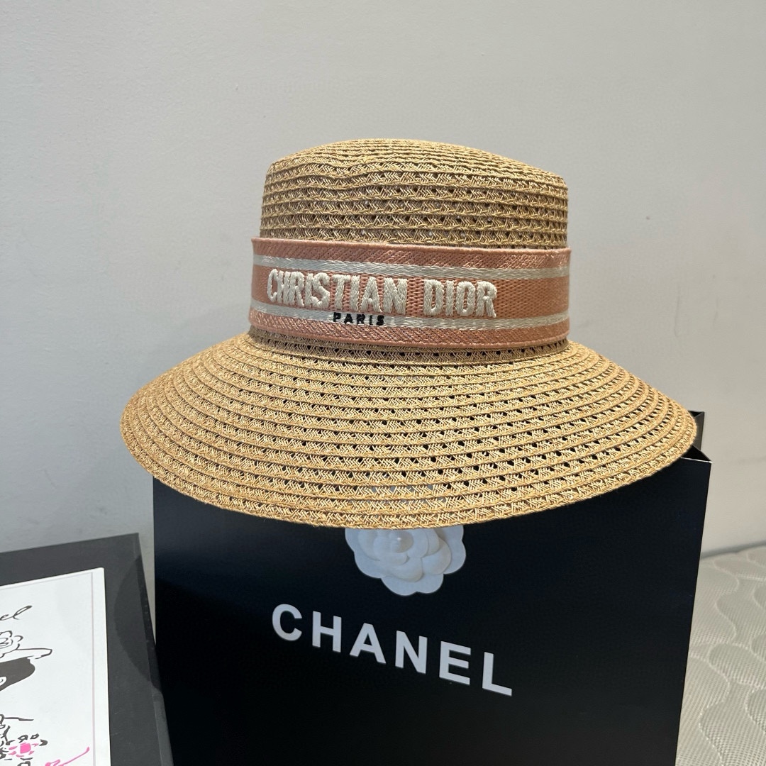 NO:358636,Dior straw hat, hollow top hat, official style, one-to-one customization, font concave and convex, non-market ordinary version, head circumference 57cm hat, straw hat, fisherman hat, baseball hat, hat, dior, dior, espadrilles, hatsDior迪奥草帽,镂空礼帽,官方款,一比一定制,字体凹凸有致,非市场普通版本,头围57cm帽子草帽渔夫帽棒球帽,帽子,dior,dior,espadrilles,hats,hat