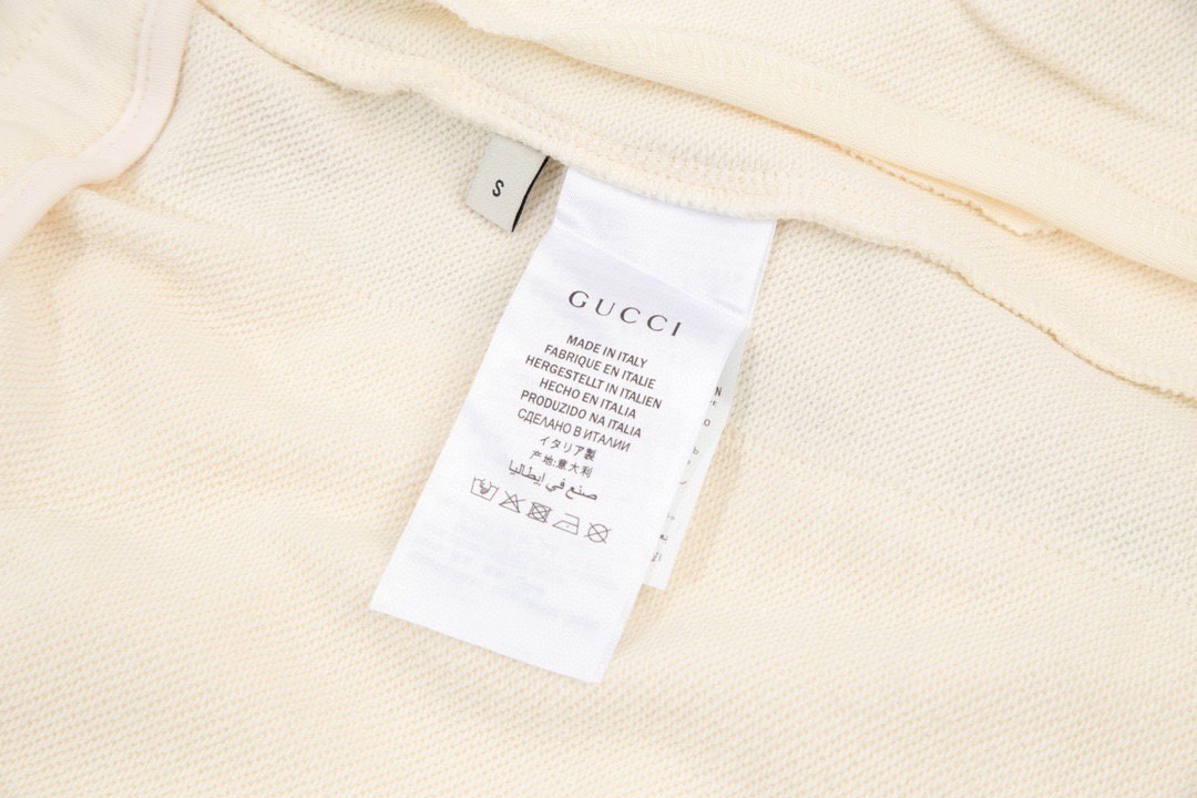 古驰/Gucci 夏季新款 侧边红绿条织带休闲短裤 杏色