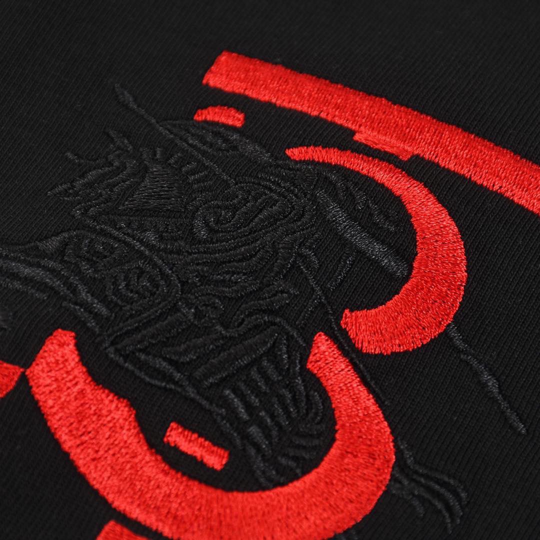 巴宝莉/Burberry 夏季新款 经典刺绣立体战马圆领短袖T恤 白色/黑色