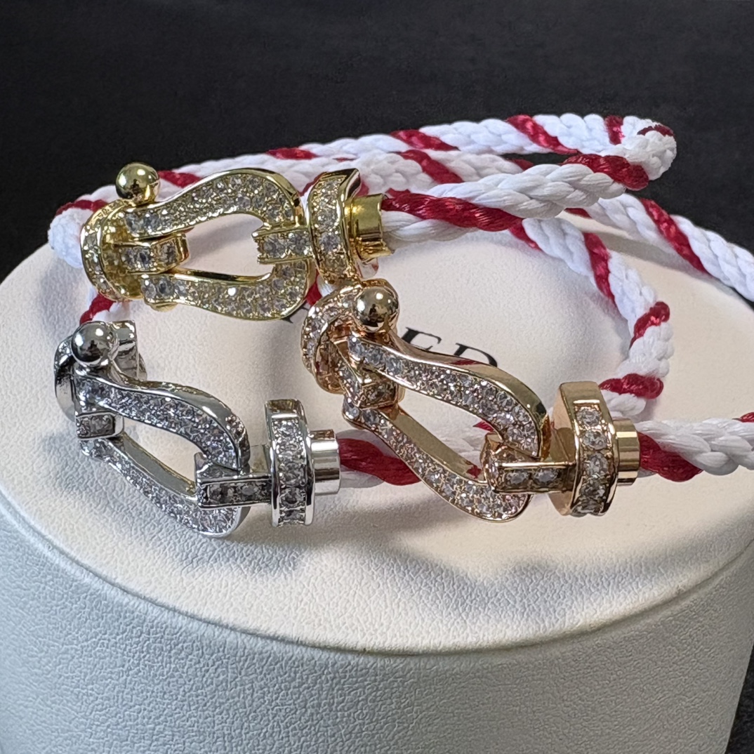 Luxury Tri-Colored Bracelet Collection with 18K Gold Plating and Fluorescent Nylon – Fashion Statement - 图片 4