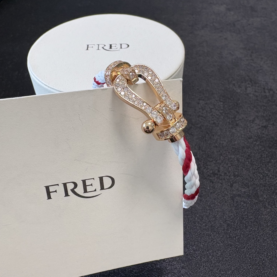 Luxury Tri-Colored Bracelet Collection with 18K Gold Plating and Fluorescent Nylon – Fashion Statement - 图片 5
