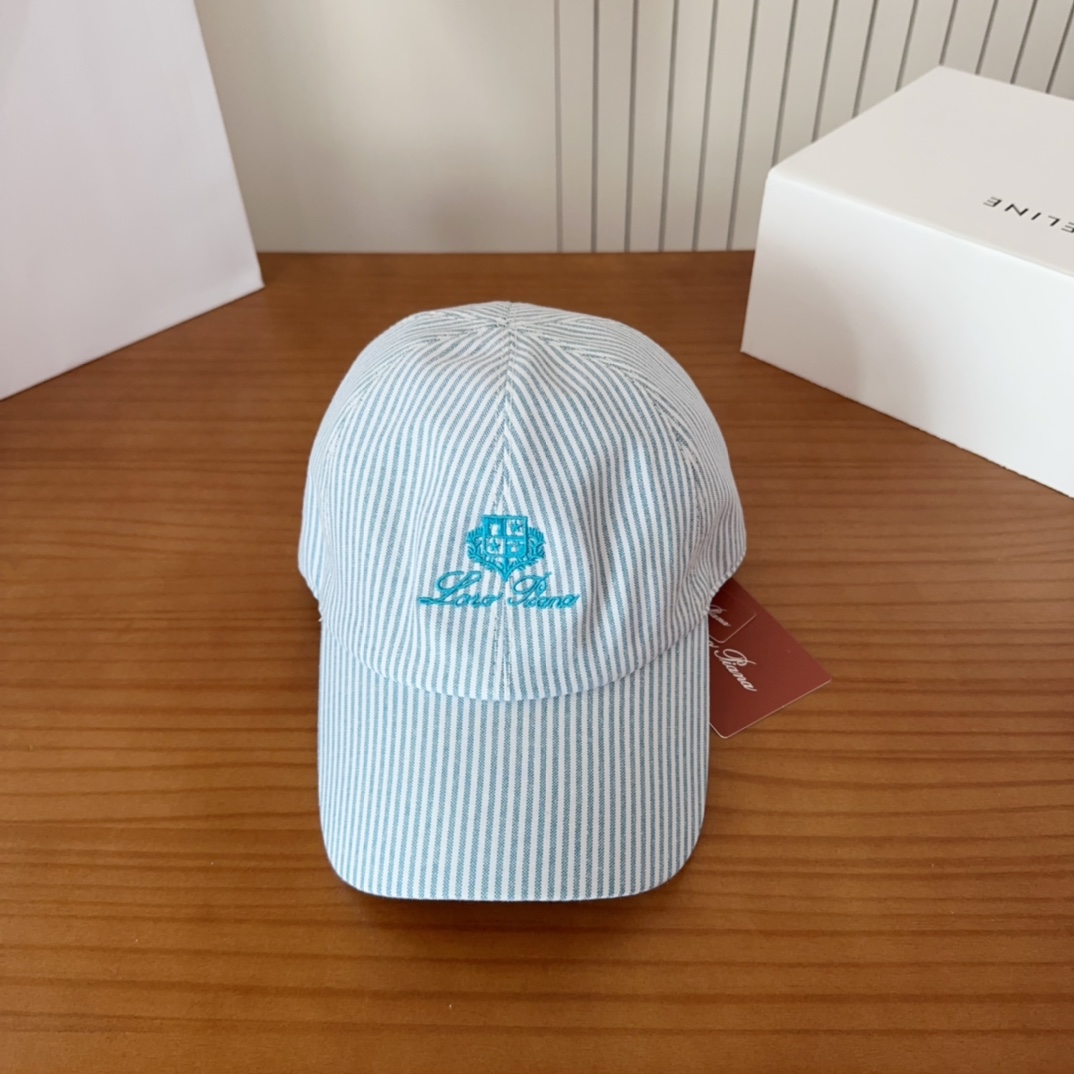 NO:365230,Loro Piana (Nuoyou Pianya) counter new high-version baseball cap, big brand synchronization, super easy to match, shipped!  Hat fisherman hat baseball hat knit hat, hat, loro piana, espadrilles, hatsLoro Piana(诺悠翩雅) 专柜 新款高版本棒球帽,大牌同步,超好搭配,出货！帽子渔夫帽棒球帽针织帽,帽子,loro piana,espadrilles,hats,hat