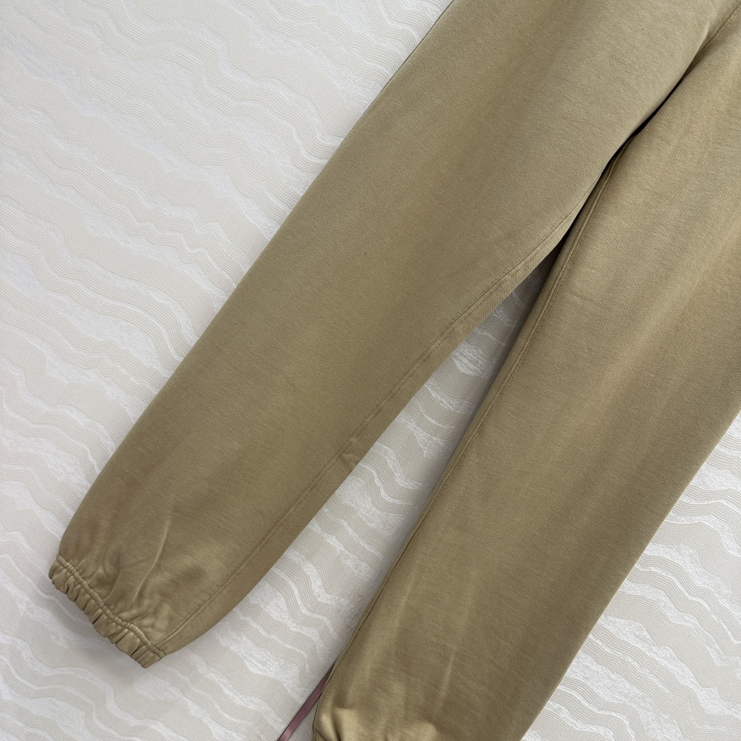 独家首发❤️爆单推荐！B家休闲穿搭！时髦风气质单品！立体刺绣战马时髦休闲裤！可甜可盐气质减龄少女风，松紧