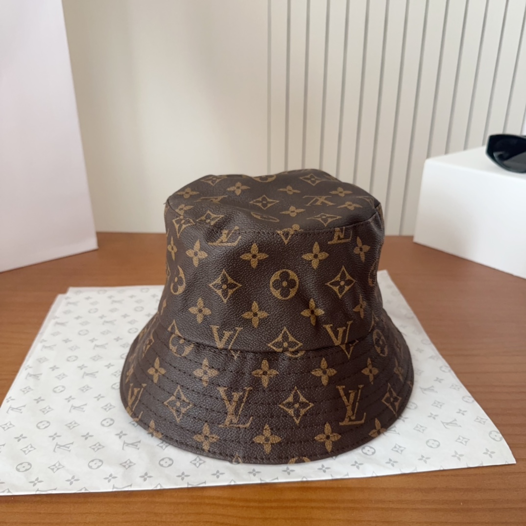 NO:363426,Louis Vuitton baseball hat Louis Vuitton new LV fisherman hat, heavy industry creates perfect embroidery, high-end and atmospheric, versatile and universal for both men and women!  Hat Straw Hat Fisherman Hat Baseball Hat Knitted Hat, Hats, louis vuitton,louis vuitton,louis vuitton,espadrilles,hats路易威登棒球帽LouisVuitton新款LV渔夫帽,重工打造完美刺绣,高端大气,百搭款男女通用！帽子草帽渔夫帽棒球帽针织帽,帽子,louis vuitton,louis vuitton,louis vuitton,espadrilles,hats,hat