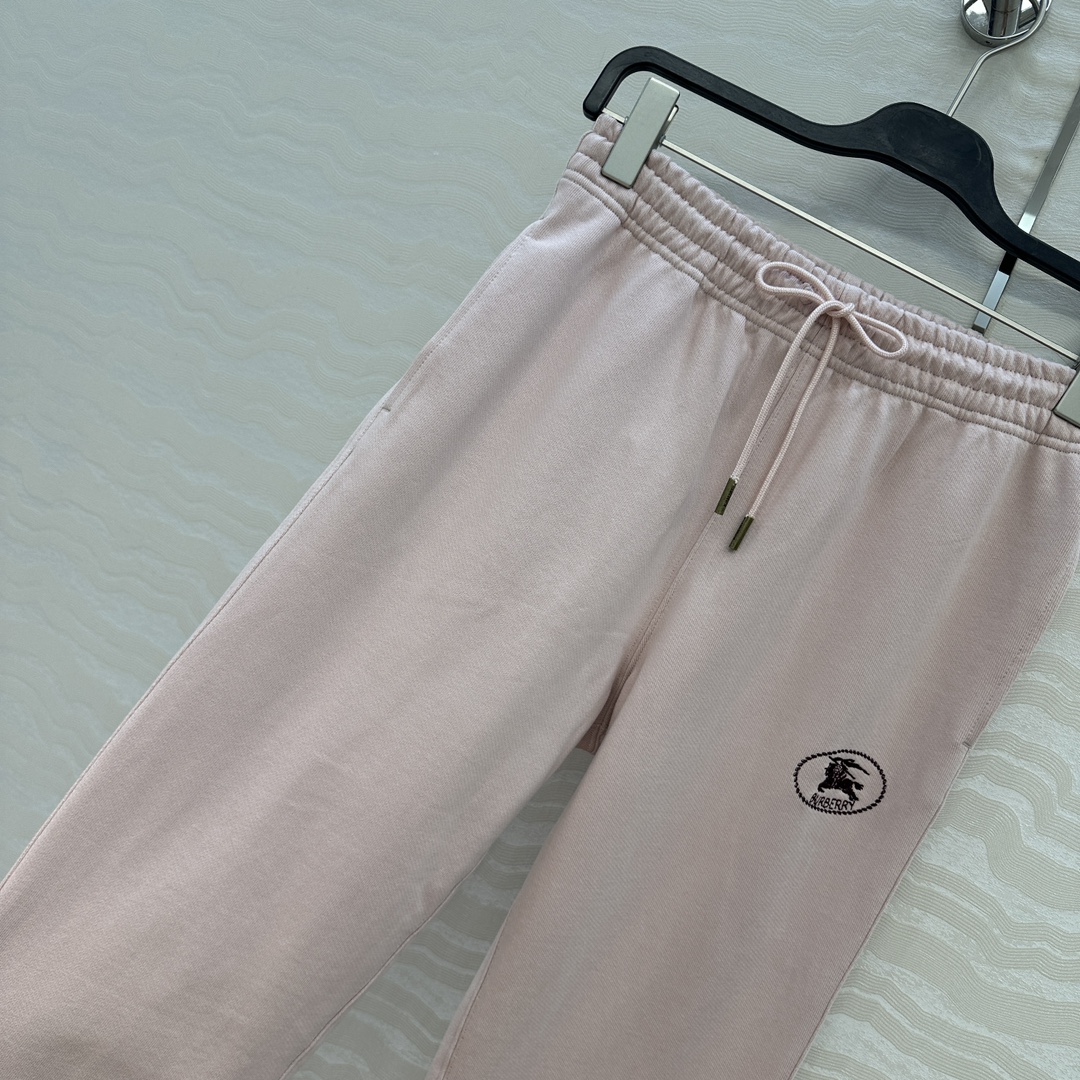 独家首发❤️爆单推荐！B家休闲穿搭！时髦风气质单品！立体刺绣战马时髦休闲裤！可甜可盐气质减龄少女风，松紧