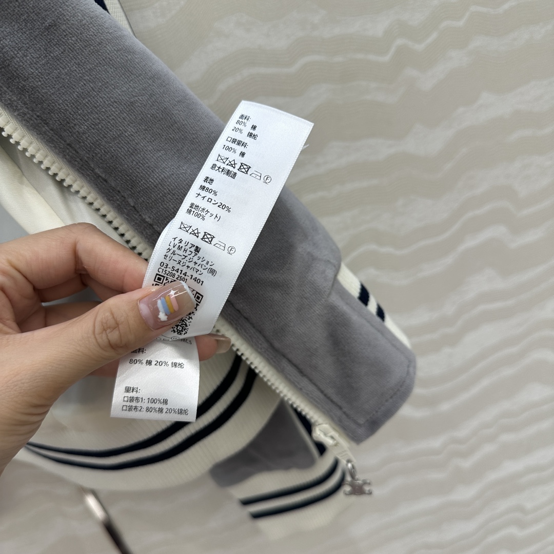 独家首发❤️原单品质。CE棒球🥎女孩气质穿搭❤️时髦有态度的运动夹克外套！定制色织纯棉天鹅绒面料质感轨糯