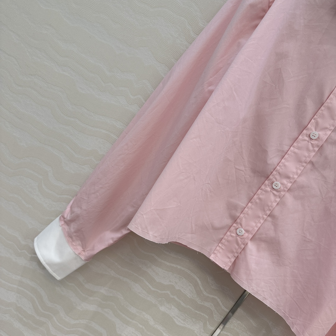 独家首发❤️原单品质🌸miu系少女穿搭！知性分子学院风衬衫。可拆卸翻领袖口设计！H小短款甜酷兼备减龄穿搭