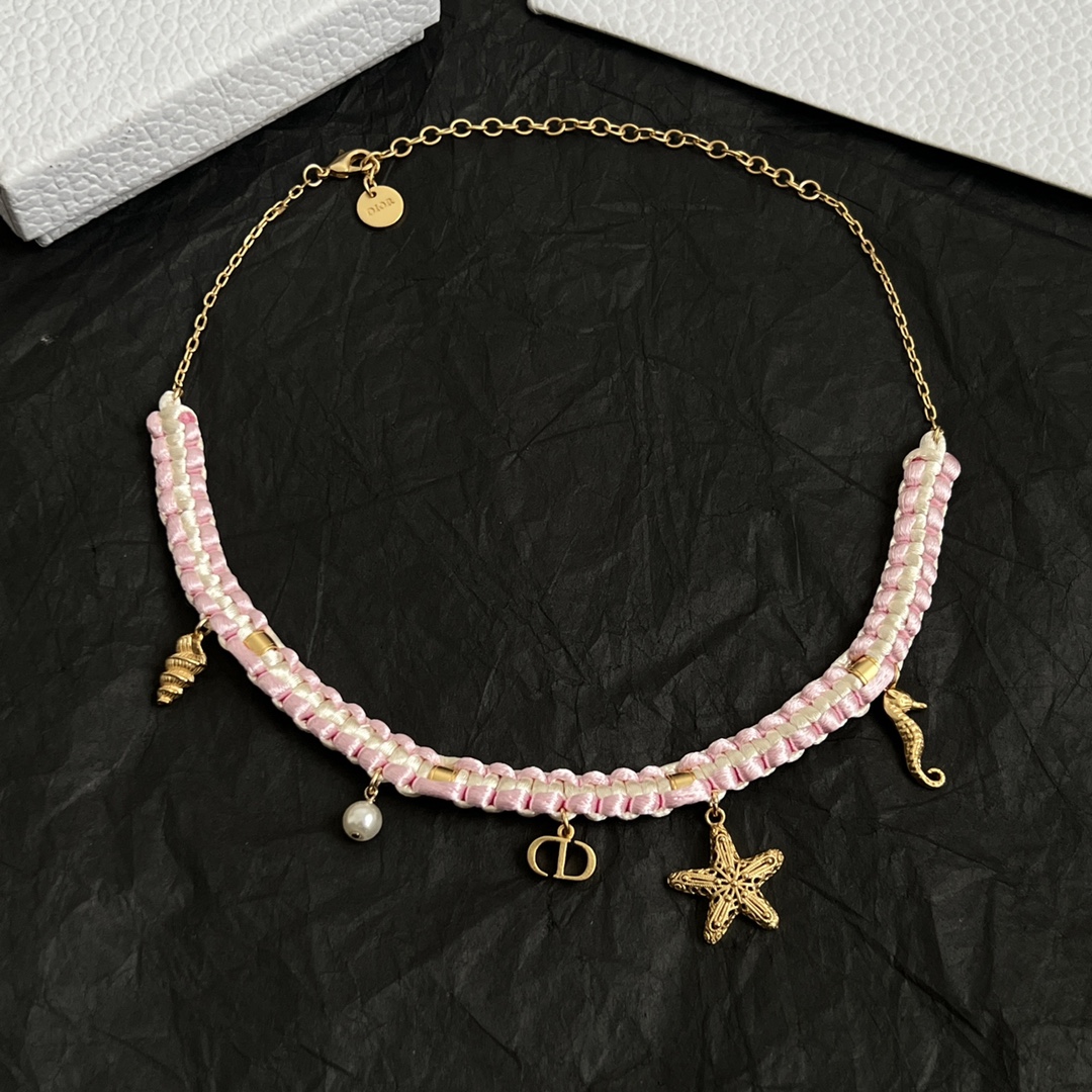 【】👑Dior 迪奥  手工绳子 项链 精选原版一致 黄铜材质 甜美气质高雅。