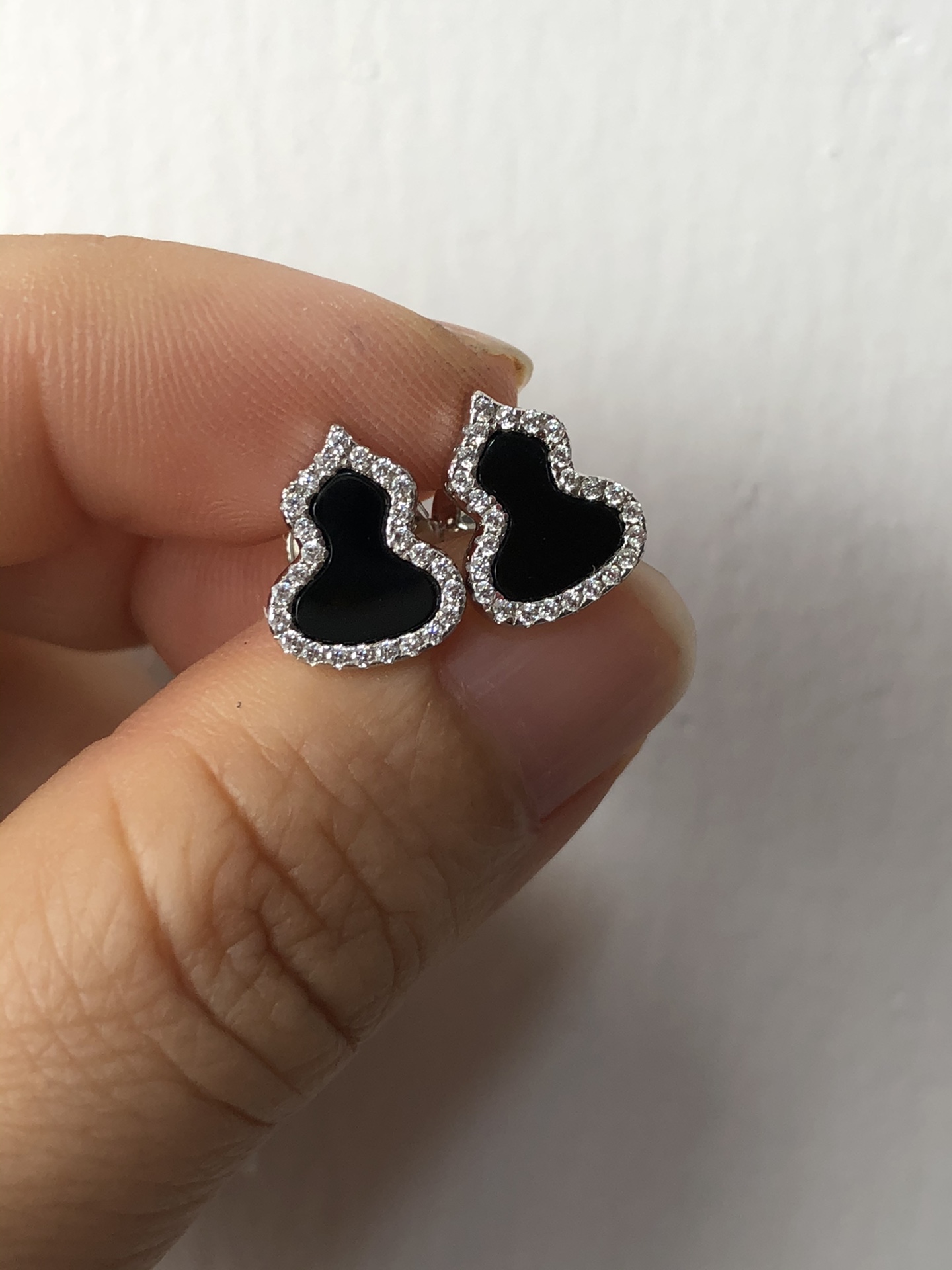 NO:634299,Qeelin Qilin WULU, the most classic gourd, purchased and developed with perfect details 88220,,qeelin,Cardia high-end jewelry19860909Qeelin麒麟WULU 最经典葫芦 购z开发 细节完美 88220,,qeelin,卡迪亚高端饰品,Jewelry