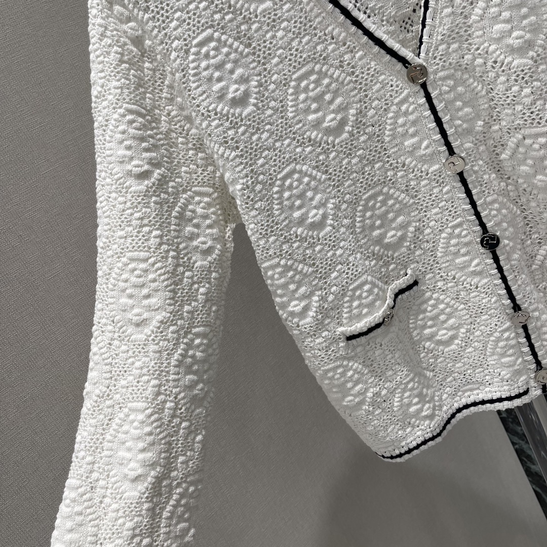 “Autumn New Clothes: Tory BURC Women’s Single-Rate Hard-Core Fashion Packaging” - 图片 5