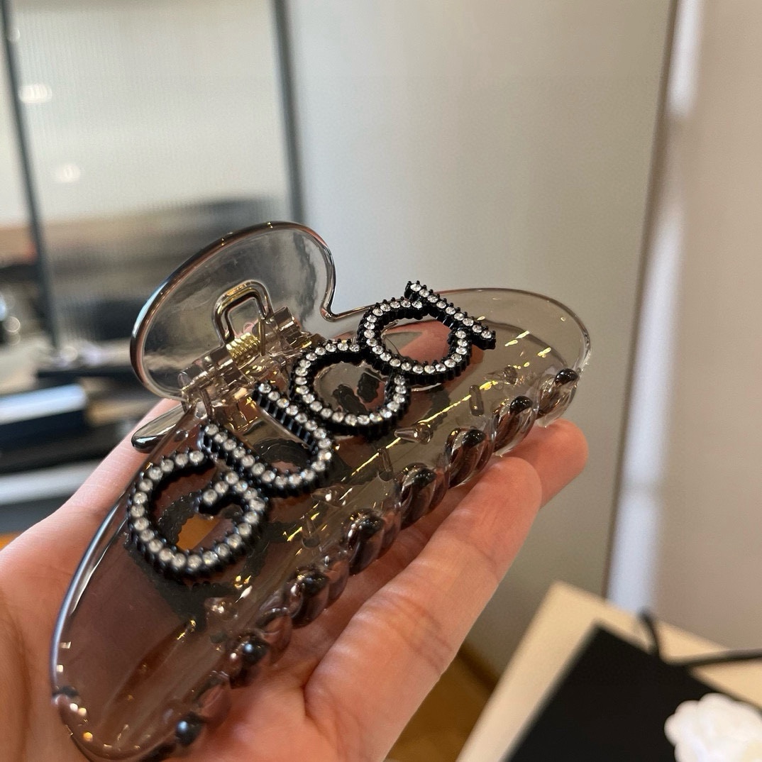 🆕

Gucci古奇新款抓夹