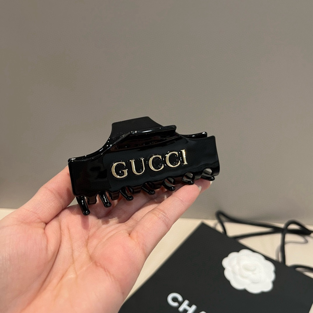 🆕

Gucci古奇新款发夹