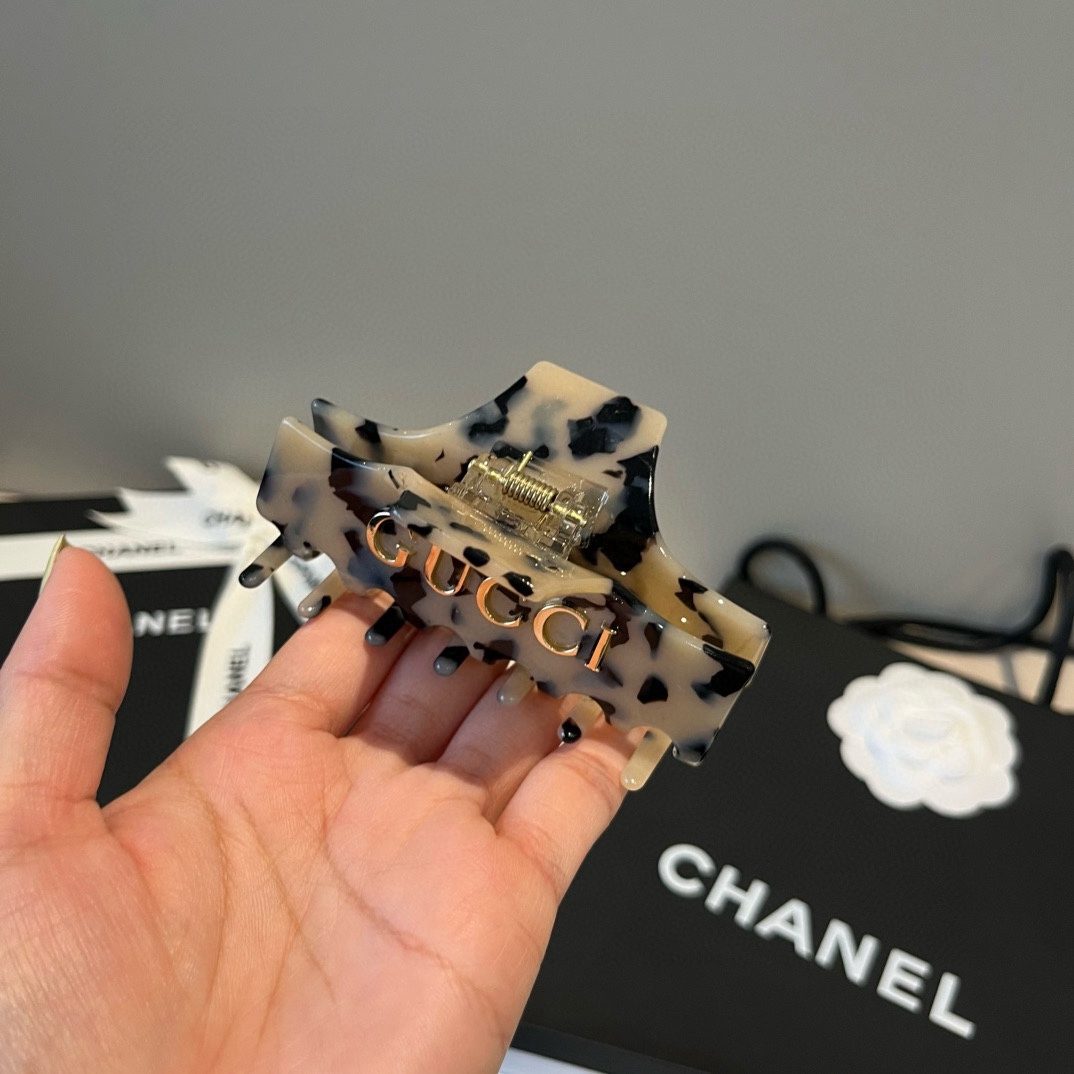 🆕

Gucci古奇新款发夹