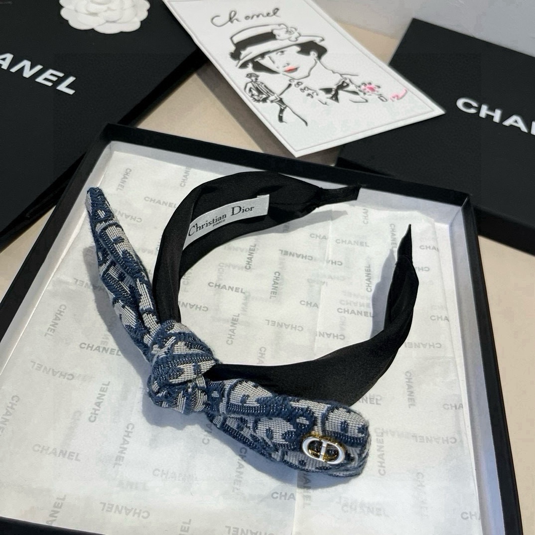 🆕

Dior迪奥新款发箍