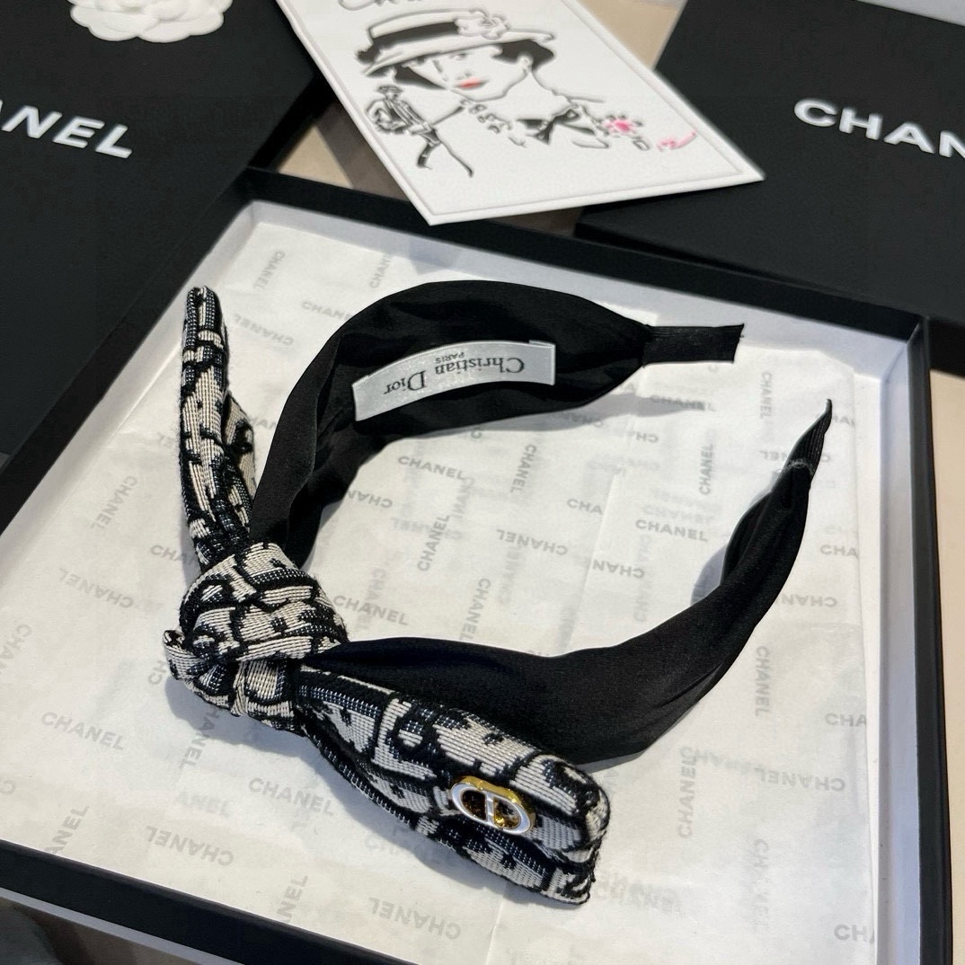 🆕

Dior迪奥新款发箍