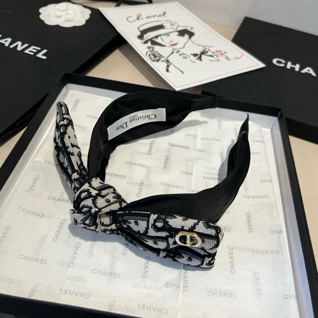 🆕

Dior迪奥新款发箍