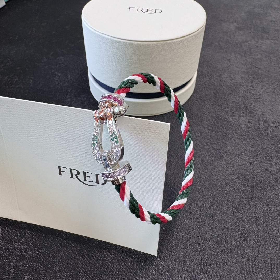 Fashionable Three-Colored Chain Bracelet with Drills and Fluorescent Yellow Accents - 图片 6