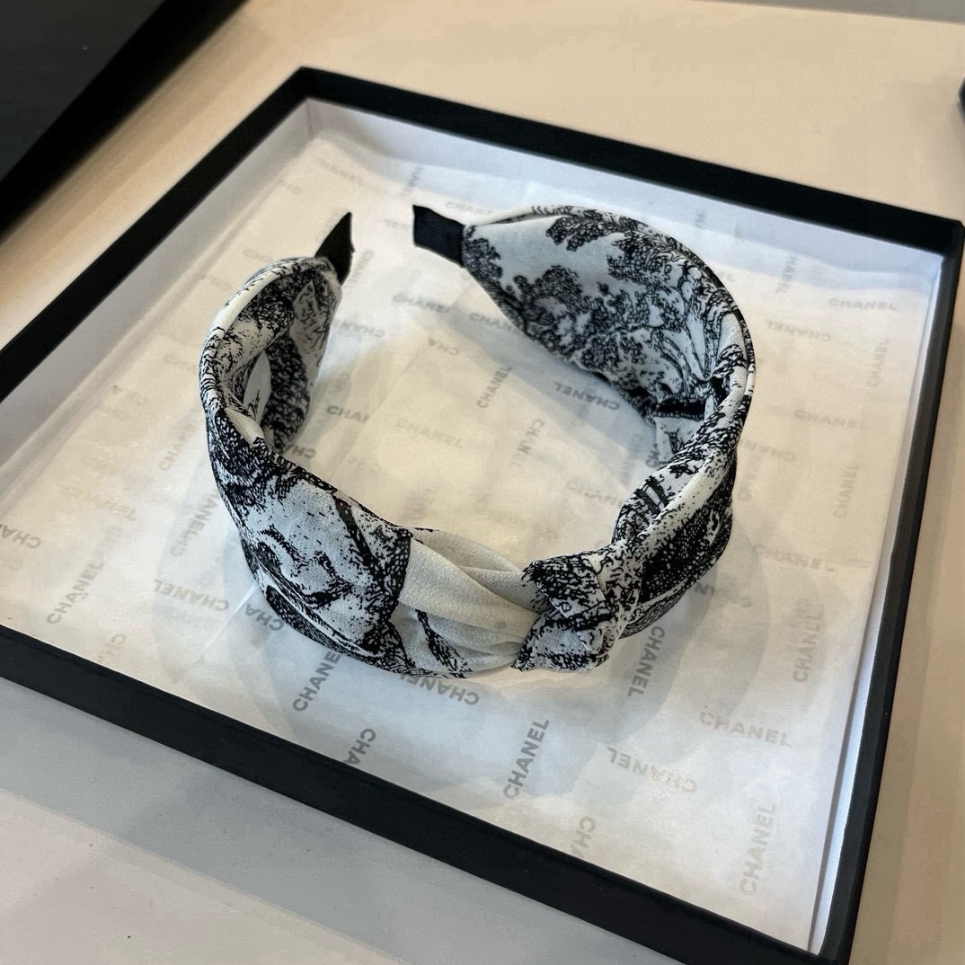 🆕

Dior迪奥新款发箍