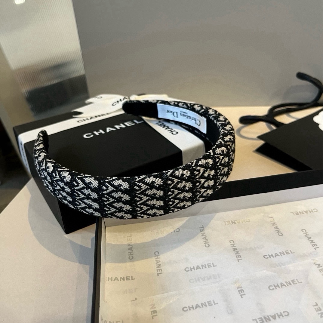 🆕

Dior迪奥新款发箍