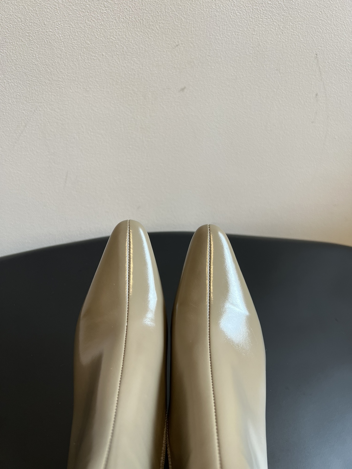 Title: BYFAR P840 High-Quality Boots Review Summary: BYFAR’s popular P840 boots with a stylish design, suitable for various outfits, made with quality materials. - 图片 6
