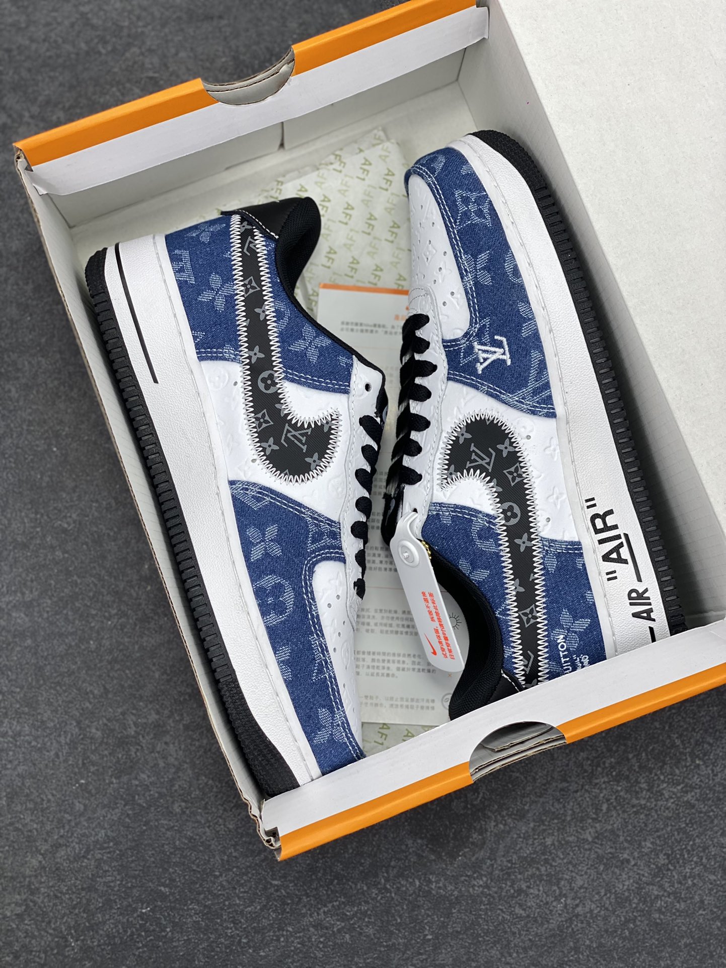 图片[9]-Nike Air Force 1 Low 空军一号低帮百搭休闲运动板鞋。柔软、弹性十足的缓震性能和出色的中底设计，横跨复古与现代的外型结合，造就出风靡全球三十多年的Force 1，直到今天还深受青睐。 货号：YN-769833 尺码：36 36.5 37.5 38 38.5 39 40 40.5 41 42 42.5 43 44 44.5 45-选品中心