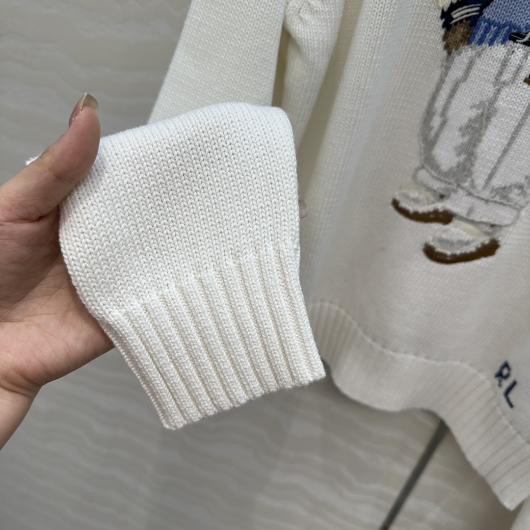 Exclusive Bad-Ass Girl Baseball Jacket with American Wind Embroidery Design and Quality Control - 图片 6