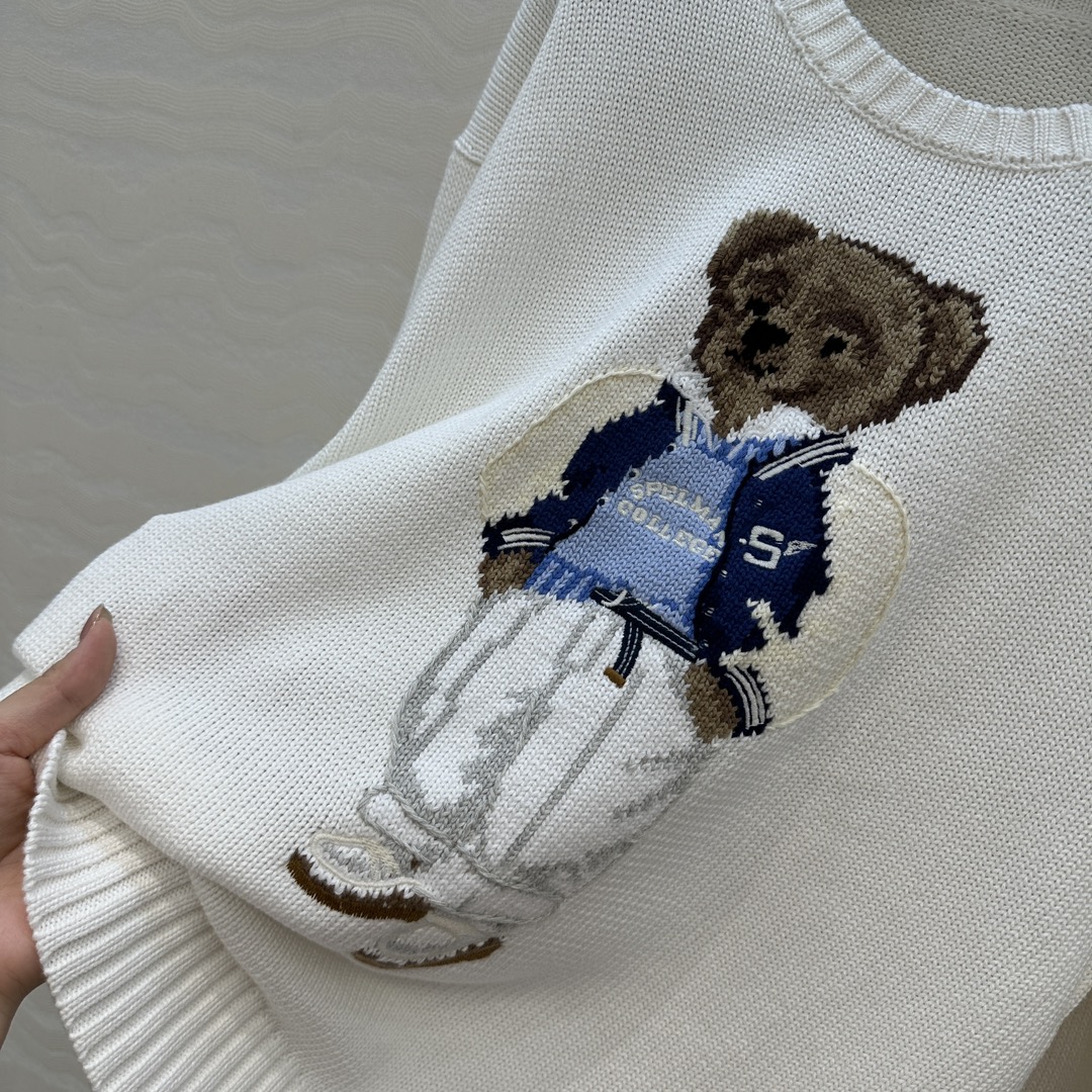 Exclusive Bad-Ass Girl Baseball Jacket with American Wind Embroidery Design and Quality Control - 图片 7