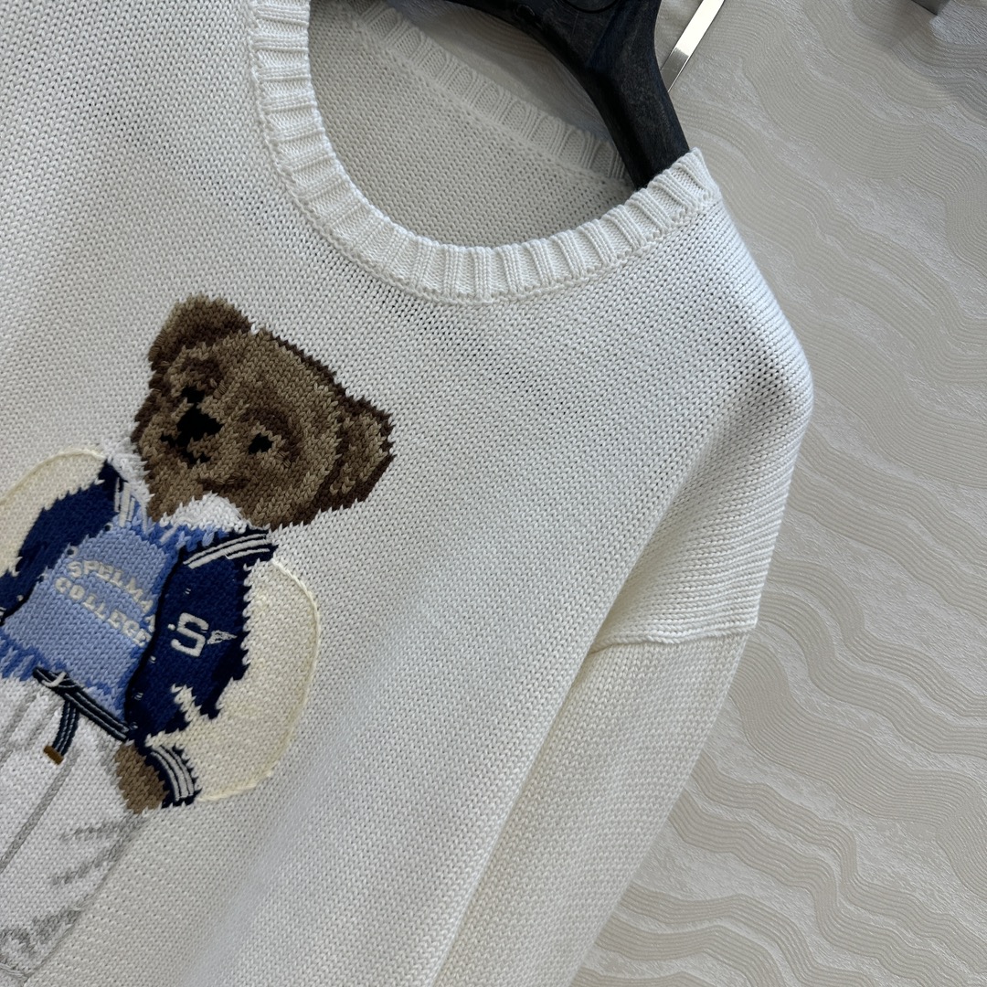Exclusive Bad-Ass Girl Baseball Jacket with American Wind Embroidery Design and Quality Control - 图片 3