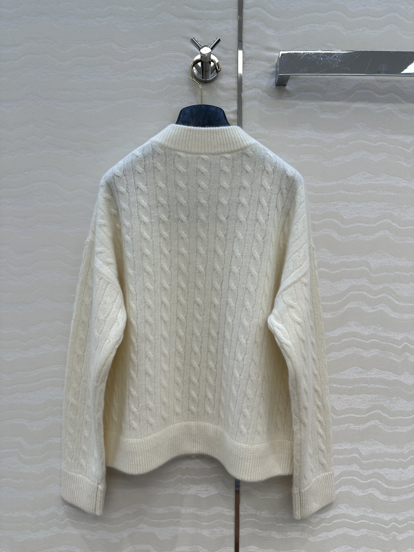 独家首发❤️原单品质❤️浓郁美式风，RL时髦高知穿搭，网球风棒球夹克绞花羊绒外套！经典落肩版型宽松百搭又