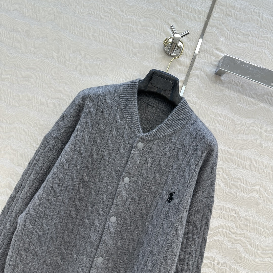 独家首发❤️原单品质❤️浓郁美式风，RL时髦高知穿搭，网球风棒球夹克绞花羊绒外套！经典落肩版型宽松百搭又